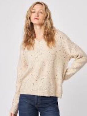by the River Cozy Cream Speckled bouclé Women's Sweater